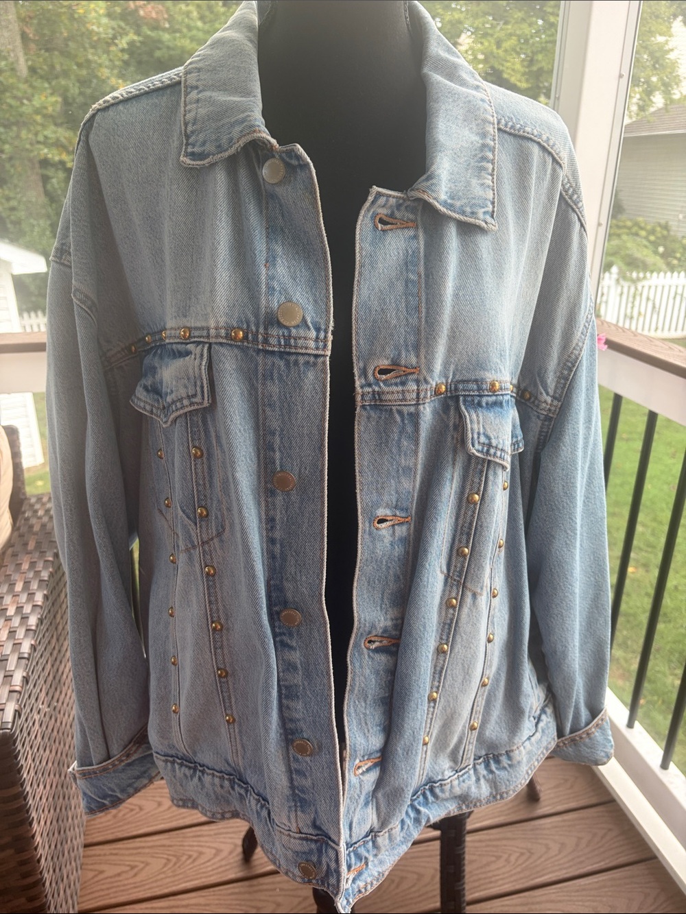 Universal Thread Light Blue Denim Jacket with Gold Studs